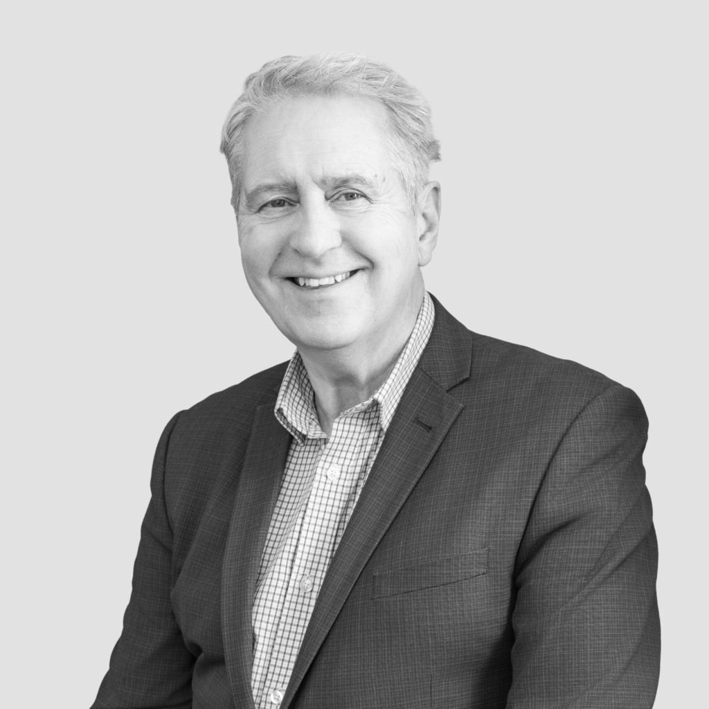 headshot for Alan Davies, Consultant<br />
Broadfield UK