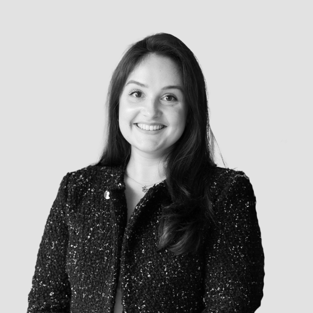headshot for Juliet Ebbetts, Associate<br />
Broadfield UK