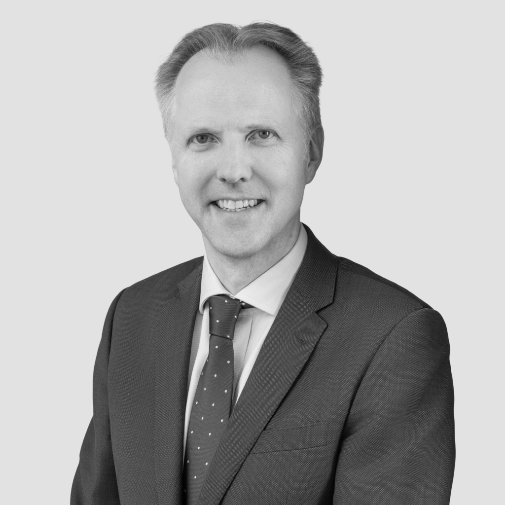 headshot for Hugo Smith, Partner<br />
Broadfield UK