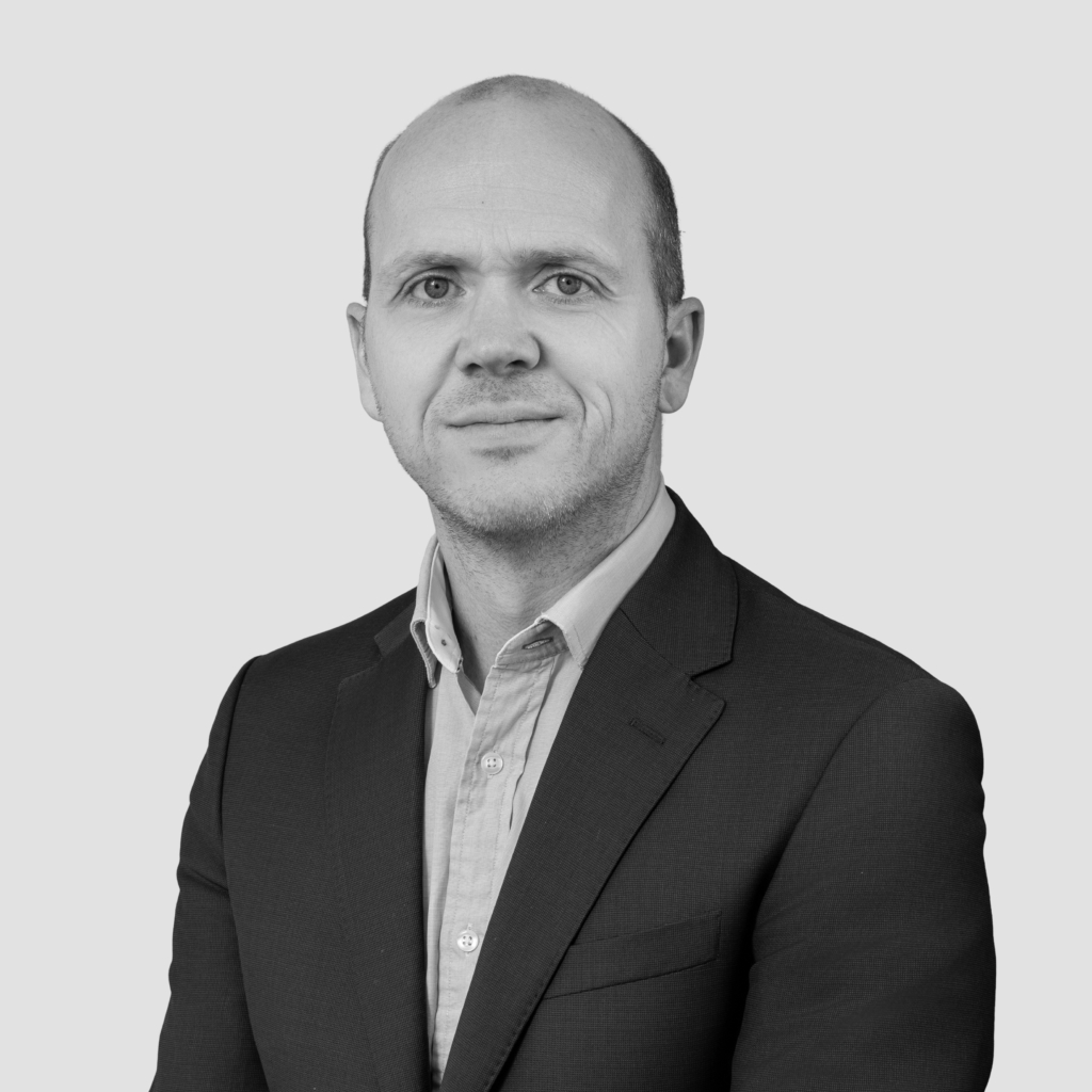 headshot for James Barnett, Partner<br />
Broadfield UK