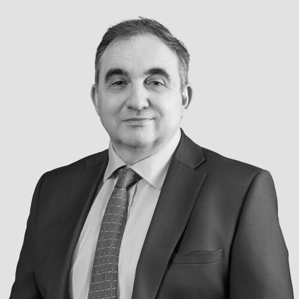 headshot for Philip Alfandary, Partner<br />
Broadfield UK