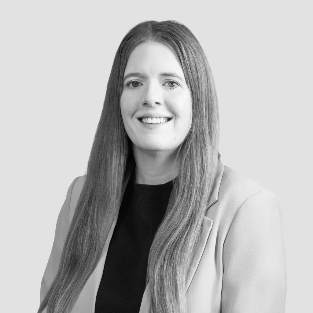 headshot for Rebecca Harridge, Associate<br />
Broadfield UK