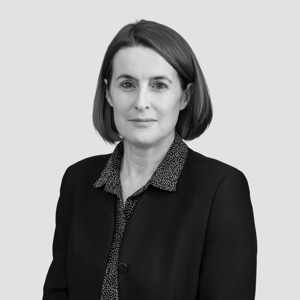 headshot for Sarah Giles, Senior Associate<br />
Broadfield UK