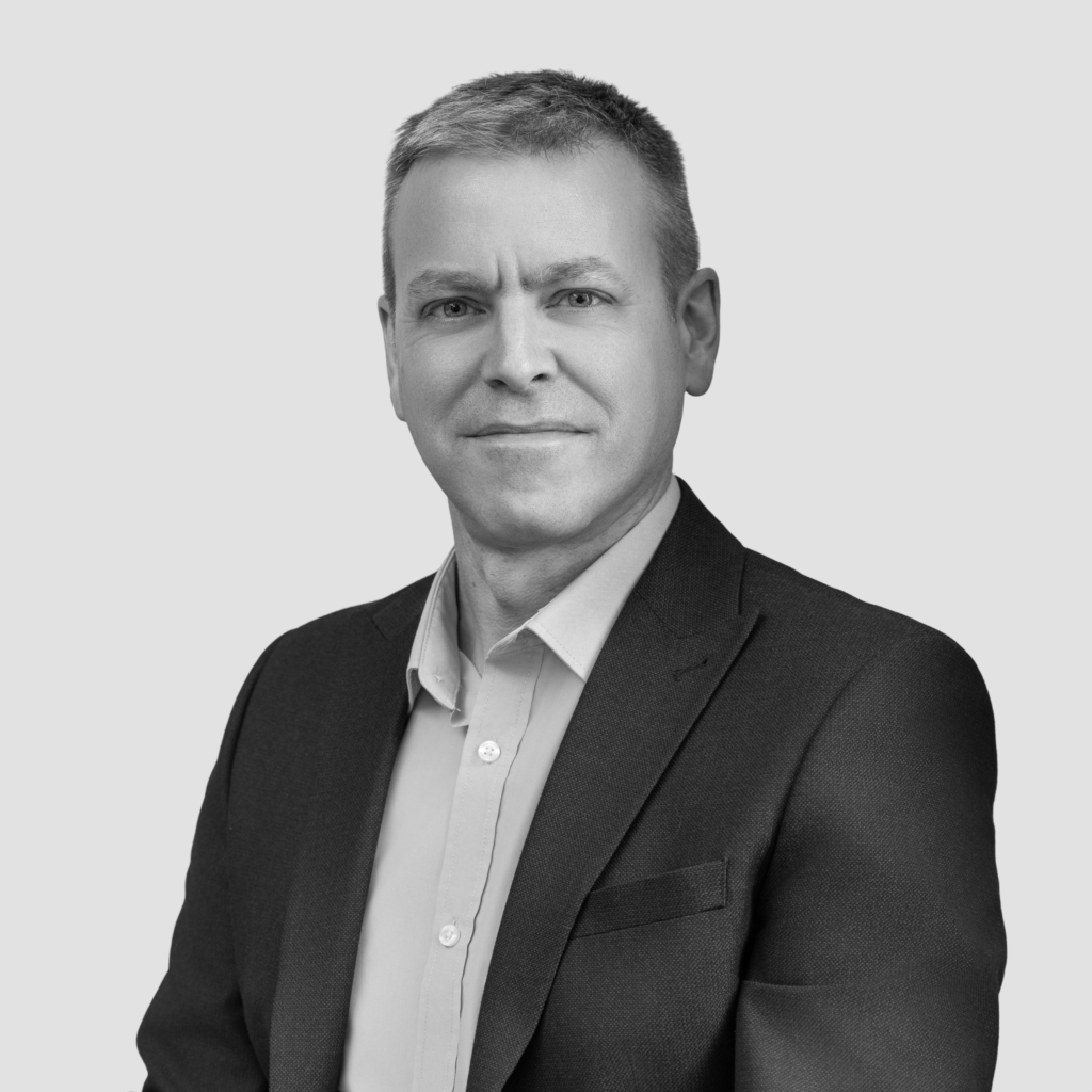 headshot for Tim Hayes, Partner<br />
Broadfield UK