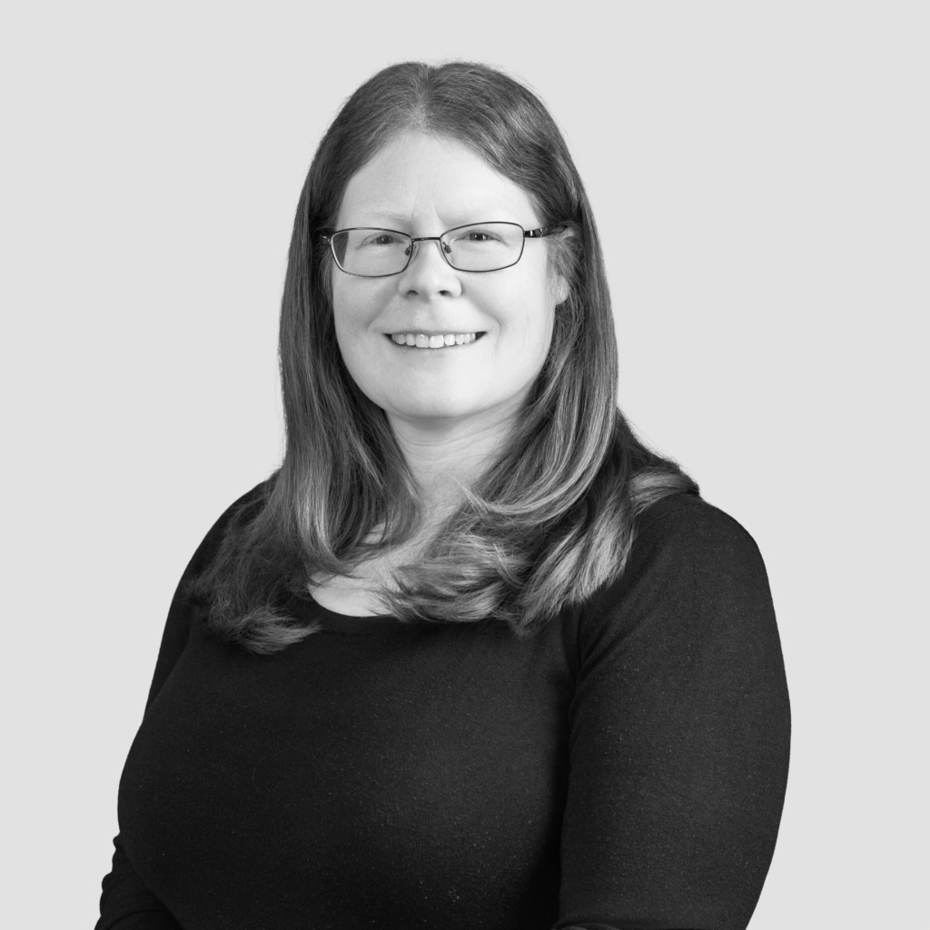 headshot for Victoria Pursall, Senior Associate<br />
Broadfield UK