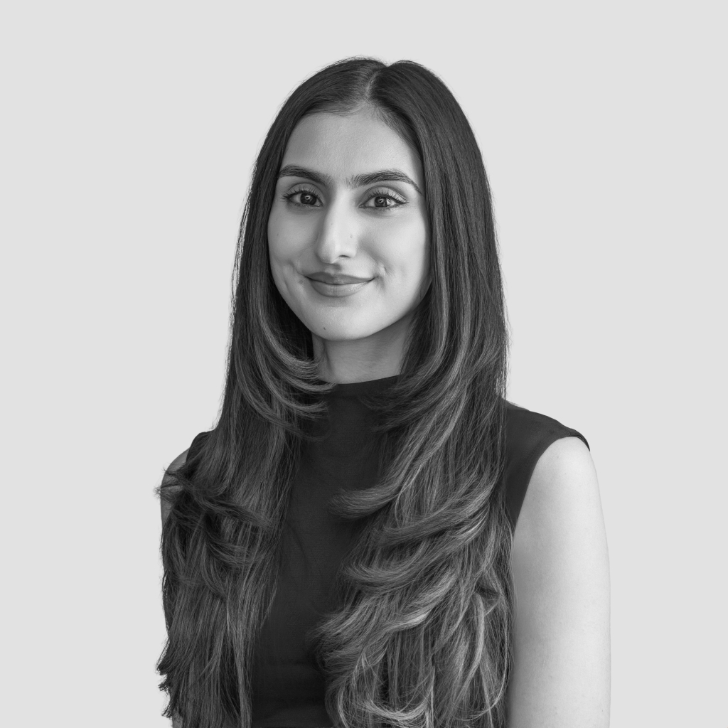 headshot for Anisha Grewal, Associate<br />
Broadfield UK