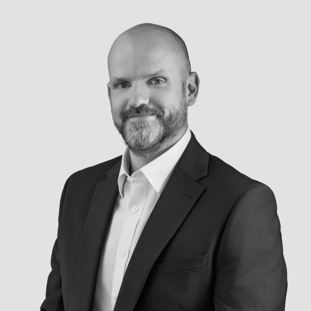 headshot for Paul Cole, Partner<br />
Broadfield UK