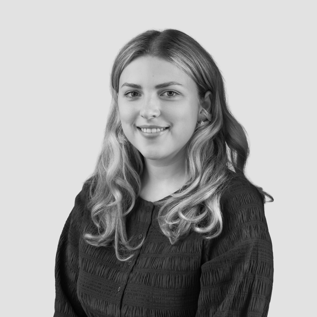 headshot for Jacqueline Hovell, Trainee Solicitor<br />
Broadfield UK